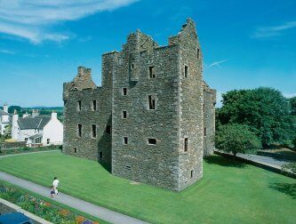 MacLellan’s Castle