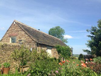 Cruck Barn Cottage