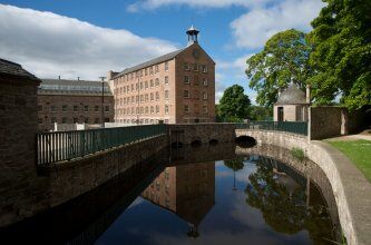 Stanley Mills