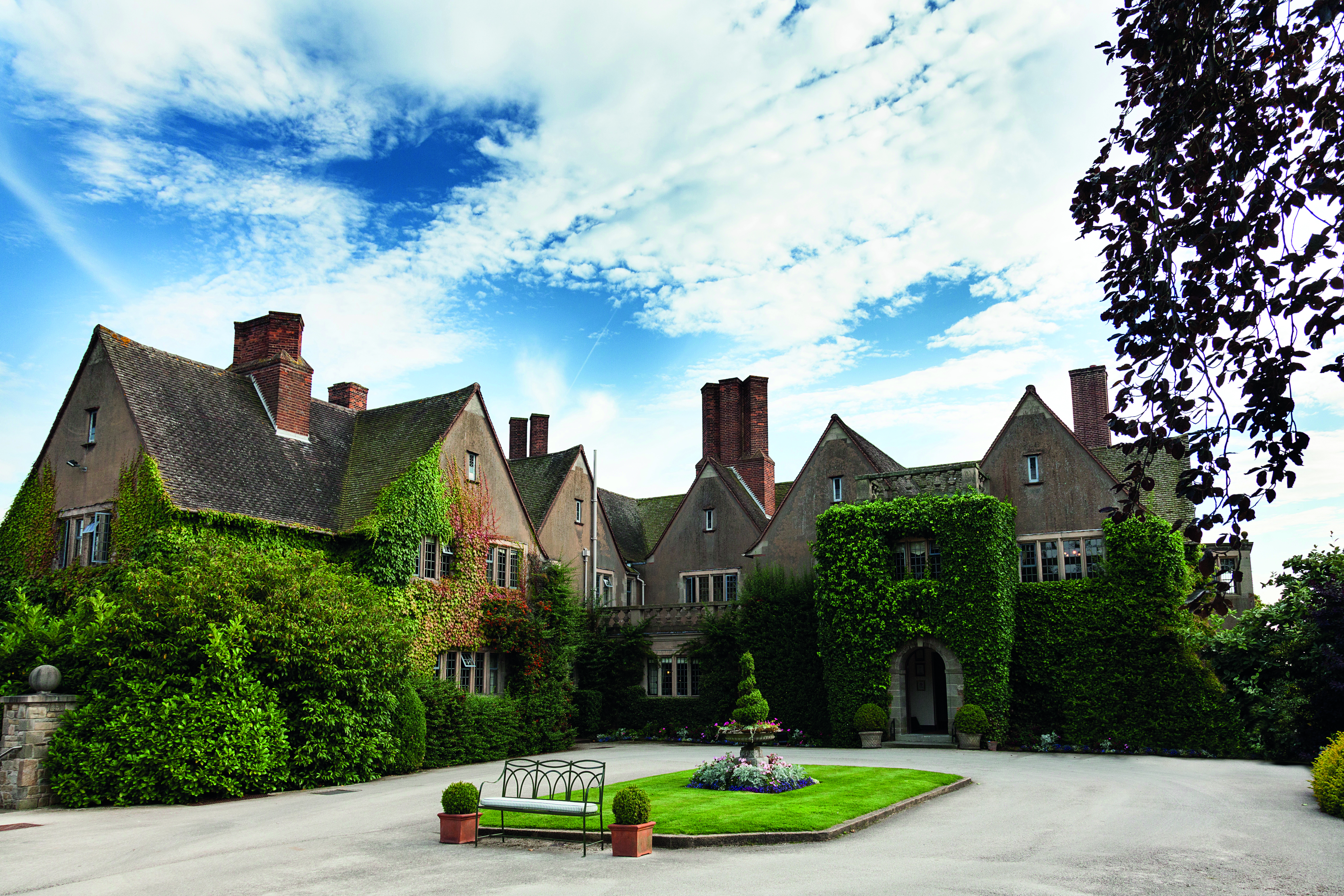 Mallory Court Hotel